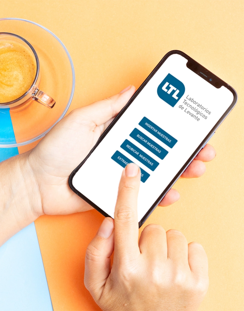 capture de pantalla de aplicación web para Laboratorios Tecnológicos de Levante